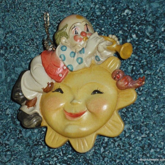 "Happy" Anri Ferrandiz Toriart Christmas Ornament 624-240 Clown With Sun Trumpet - Picture 1 of 3